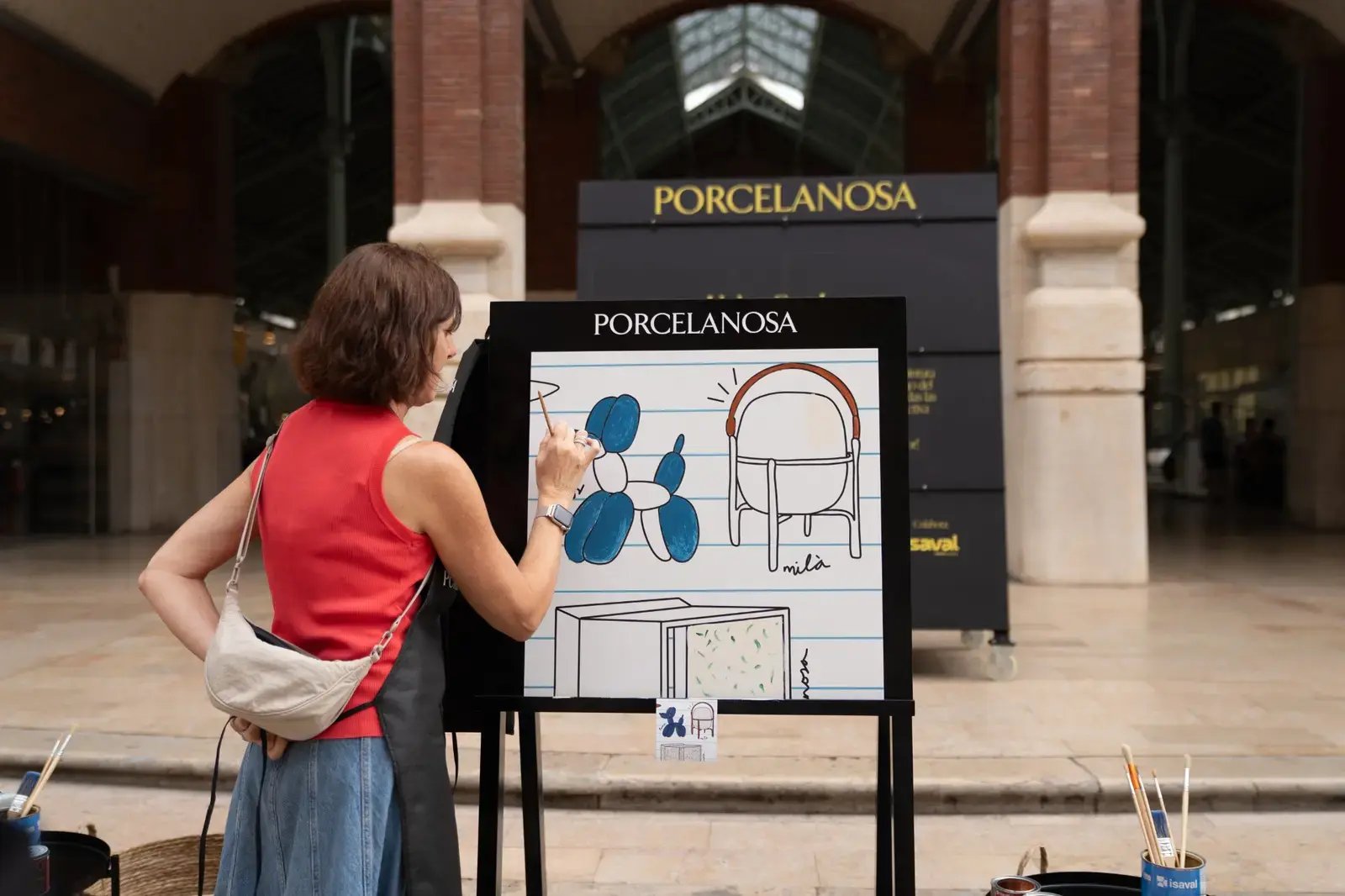 participante-pintando-ceramica-isaval-porcelanosa