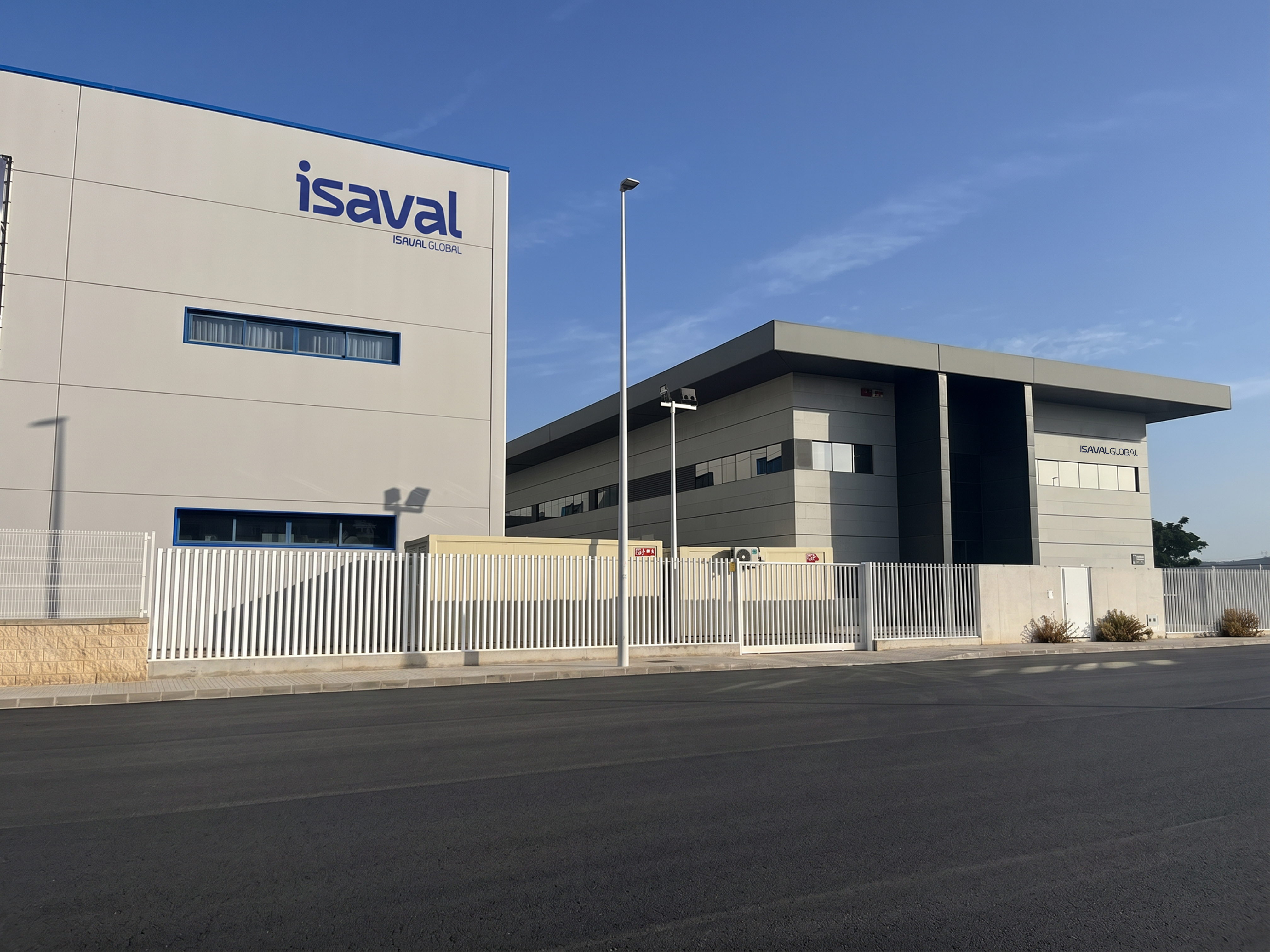Fundadores de Isaval
